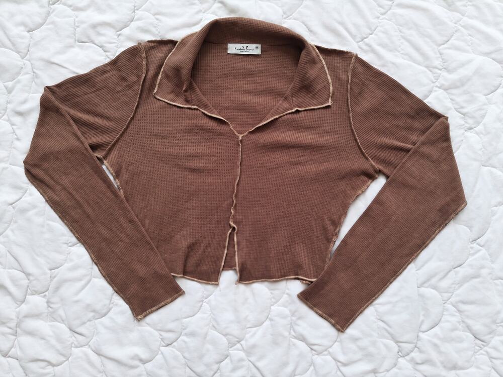 Vintage Y2K Rebellious Dreamer Brown Waffle Knit Tie Front Top M